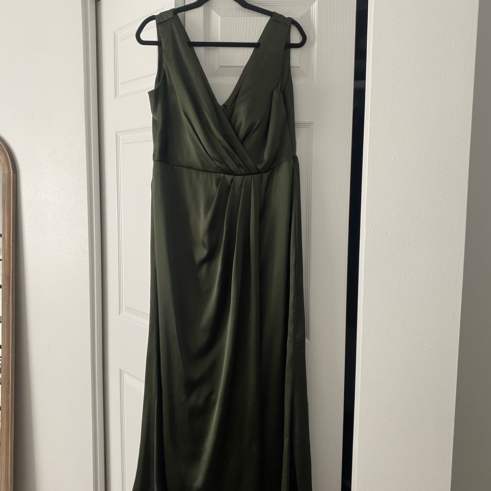 REVELRY *DEEP OLIVE* BLAIR SATIN DRESS